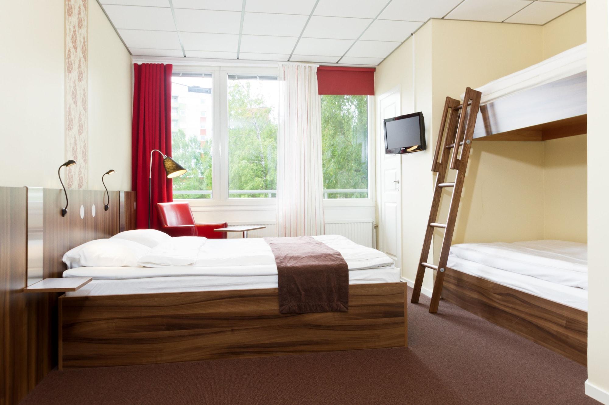 Bohusgarden Hotell & Konferens Uddevalla Extérieur photo