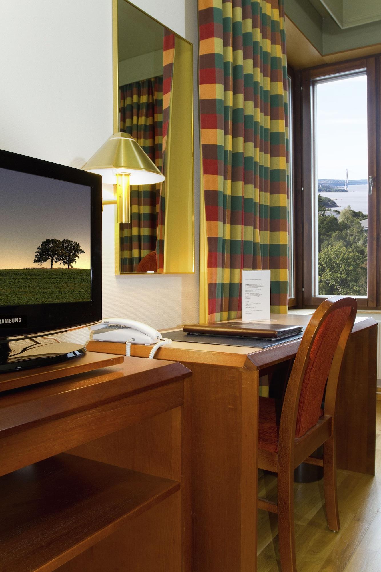 Bohusgarden Hotell & Konferens Uddevalla Extérieur photo