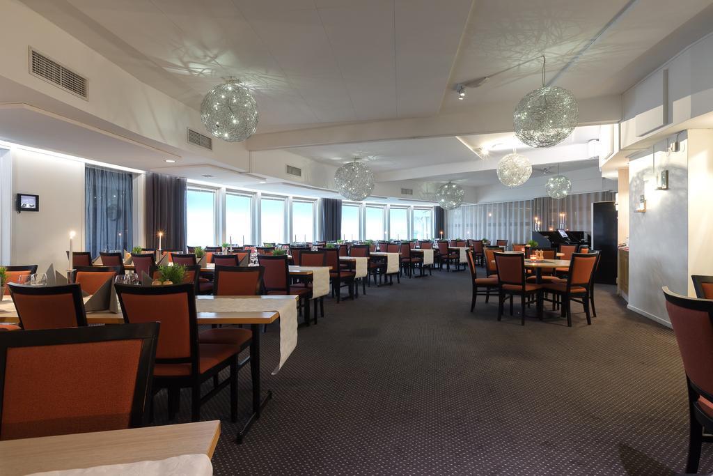 Bohusgarden Hotell & Konferens Uddevalla Extérieur photo