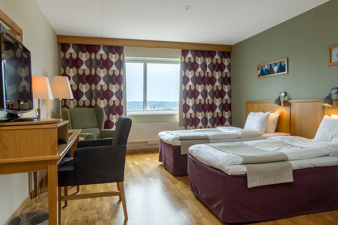 Bohusgarden Hotell & Konferens Uddevalla Extérieur photo